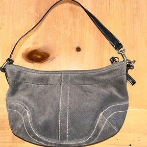 VINTAGE COACH SOHO Stylish Gray Shoulder Bag